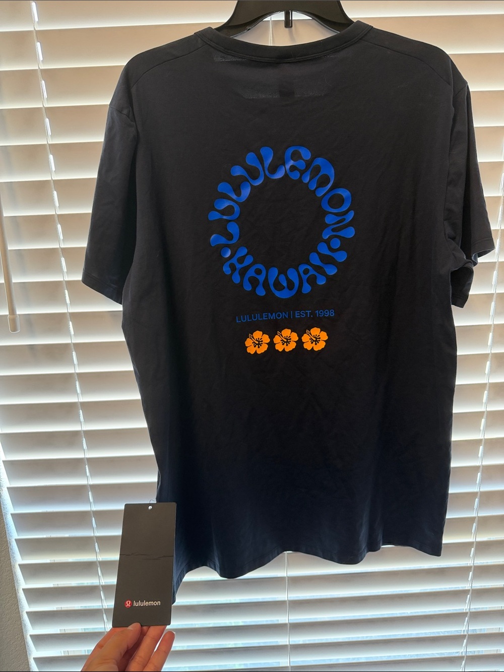 Lululemon Men’s Navy Hawaii tee